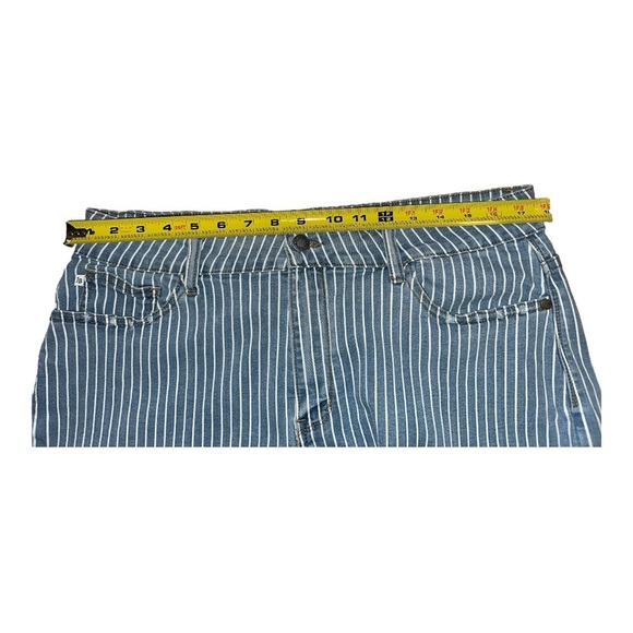 Judy Blue Kya High Waisted Striped  Blue Jean Shorts Size 2XL JB150027 - Picture 5 of 9